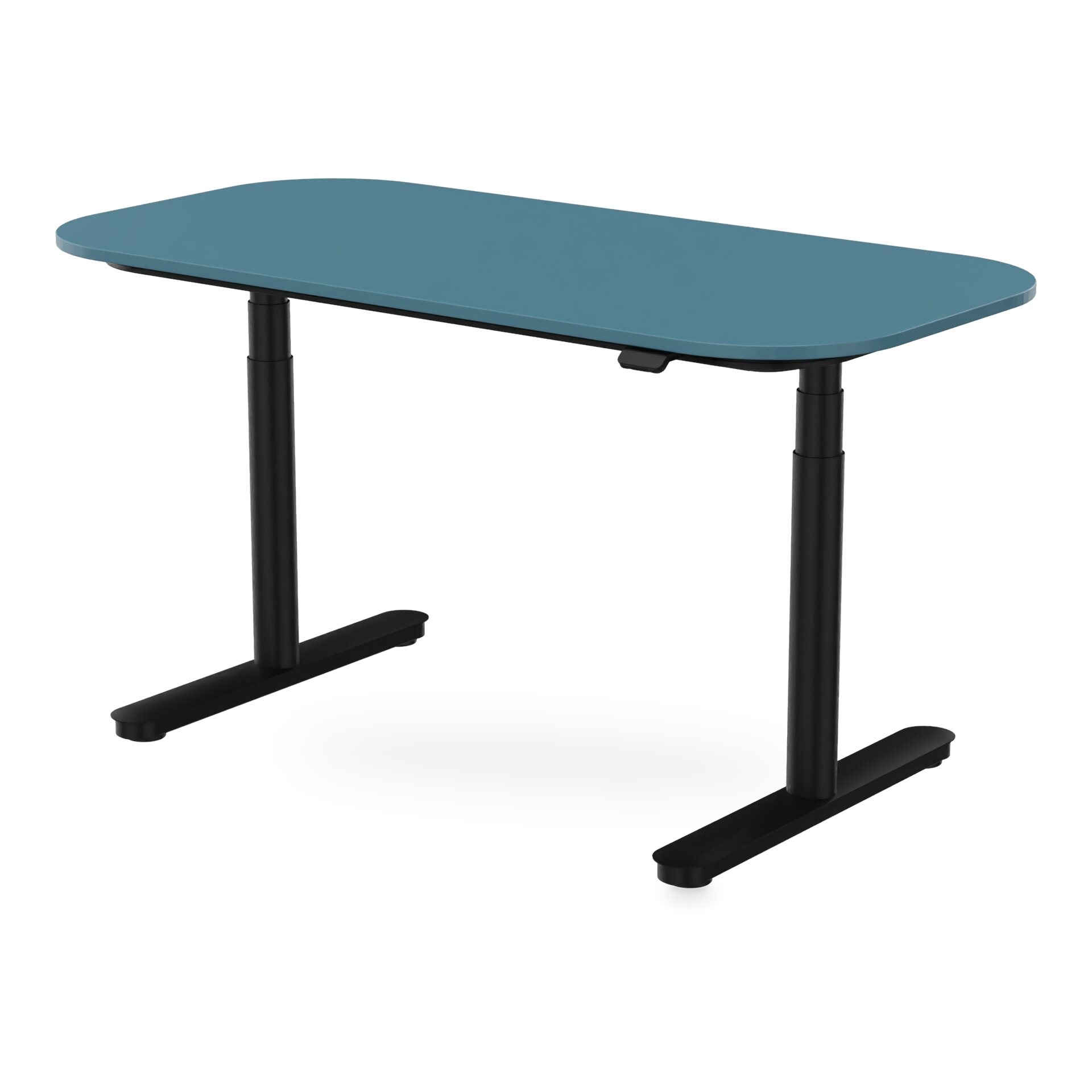Ein moderner höhenverstellbarer Stehschreibtisch mit einer glatten, rechteckigen Tischplatte mit abgerundeten Ecken in gedämpftem Blau, getragen von einem stabilen schwarzen Metallrahmen mit zwei Teleskopsäulen und flachen Standfüßen, isoliert auf sc