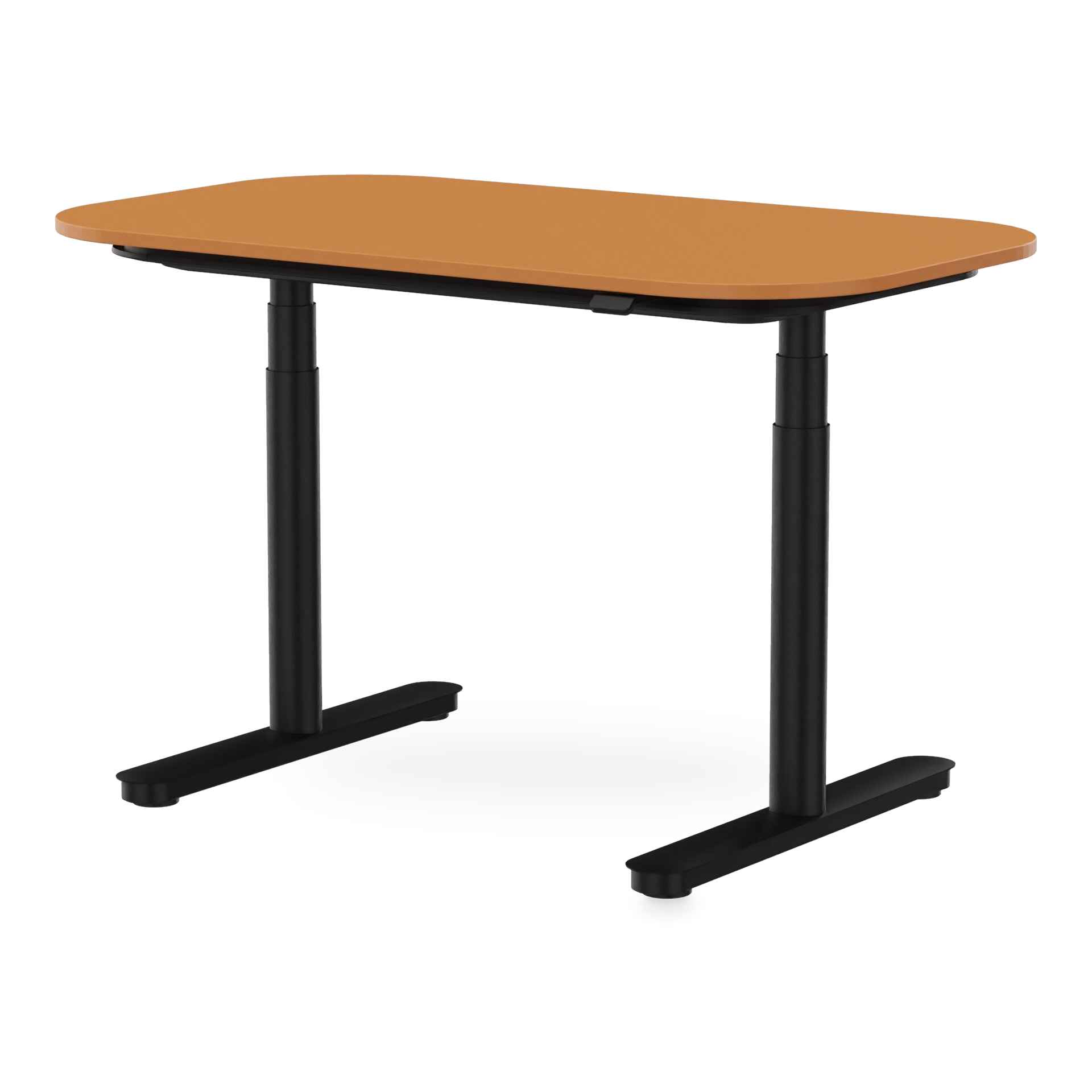 Ein moderner höhenverstellbarer Stehschreibtisch mit einer glatten, hellbraunen rechteckigen Tischplatte mit abgerundeten Ecken, getragen von einem stabilen schwarzen Metallgestell mit zwei Teleskopsäulen und flachen, stabilen Füßen auf schwarzem Hin